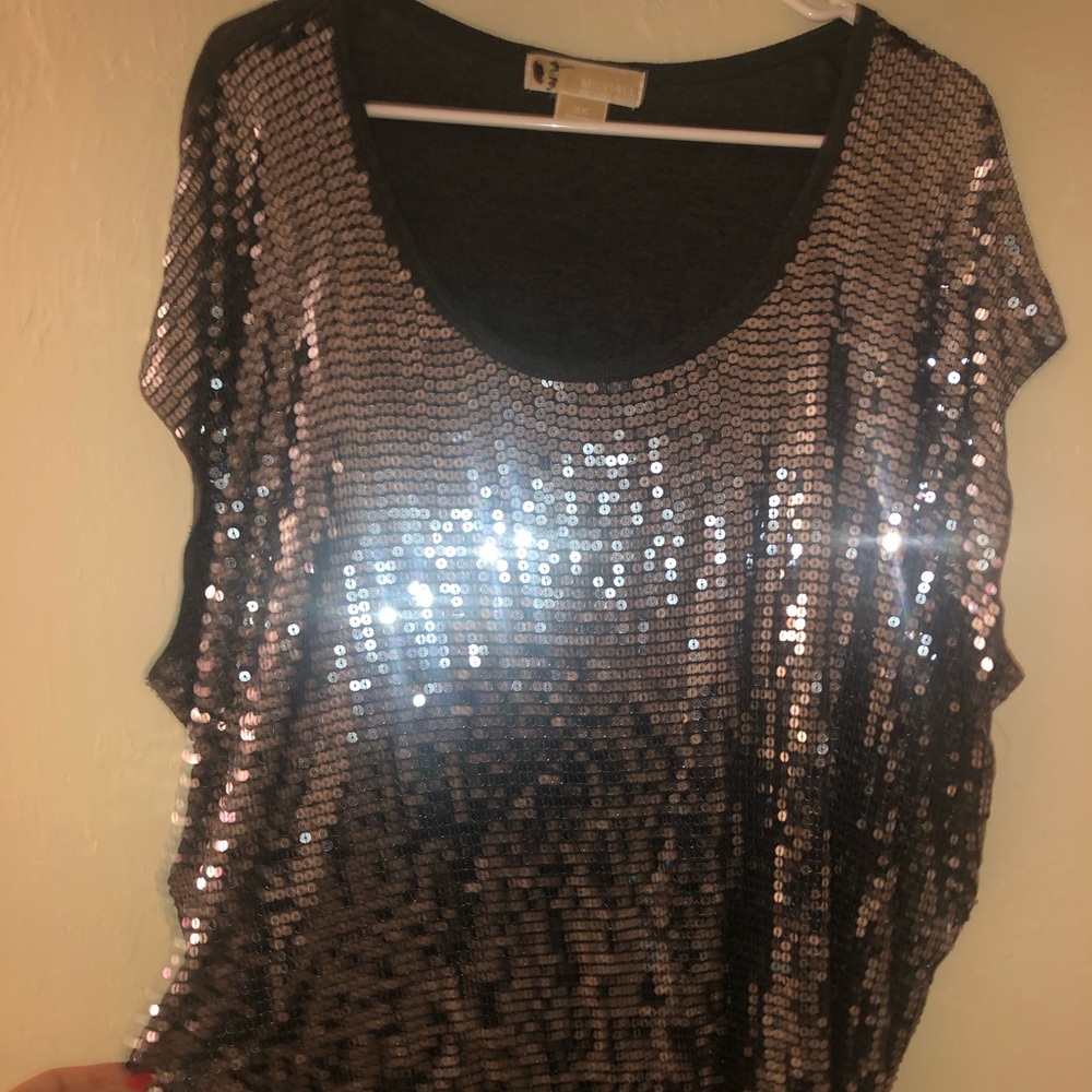 Michael Kors Size 3x Grey Sequin Top